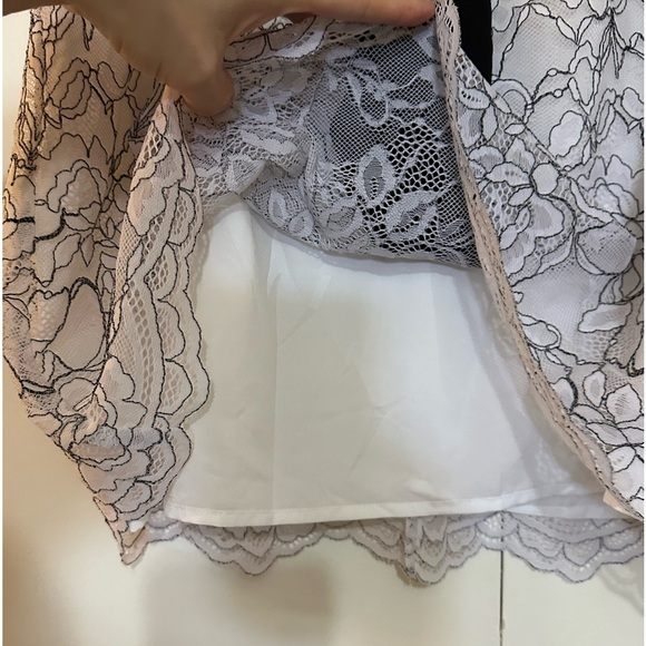 LOFT V-Neck Floral Lace Tank Women M White Black Bow Front Casual Office Work - Picture 4 of 7